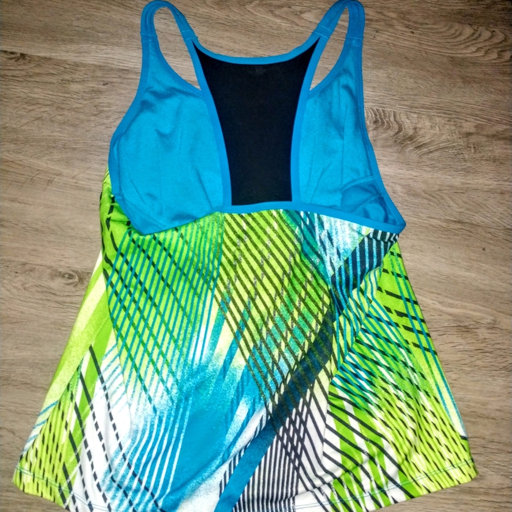 2 workout tanks Womens XL - Picture 6 of 8